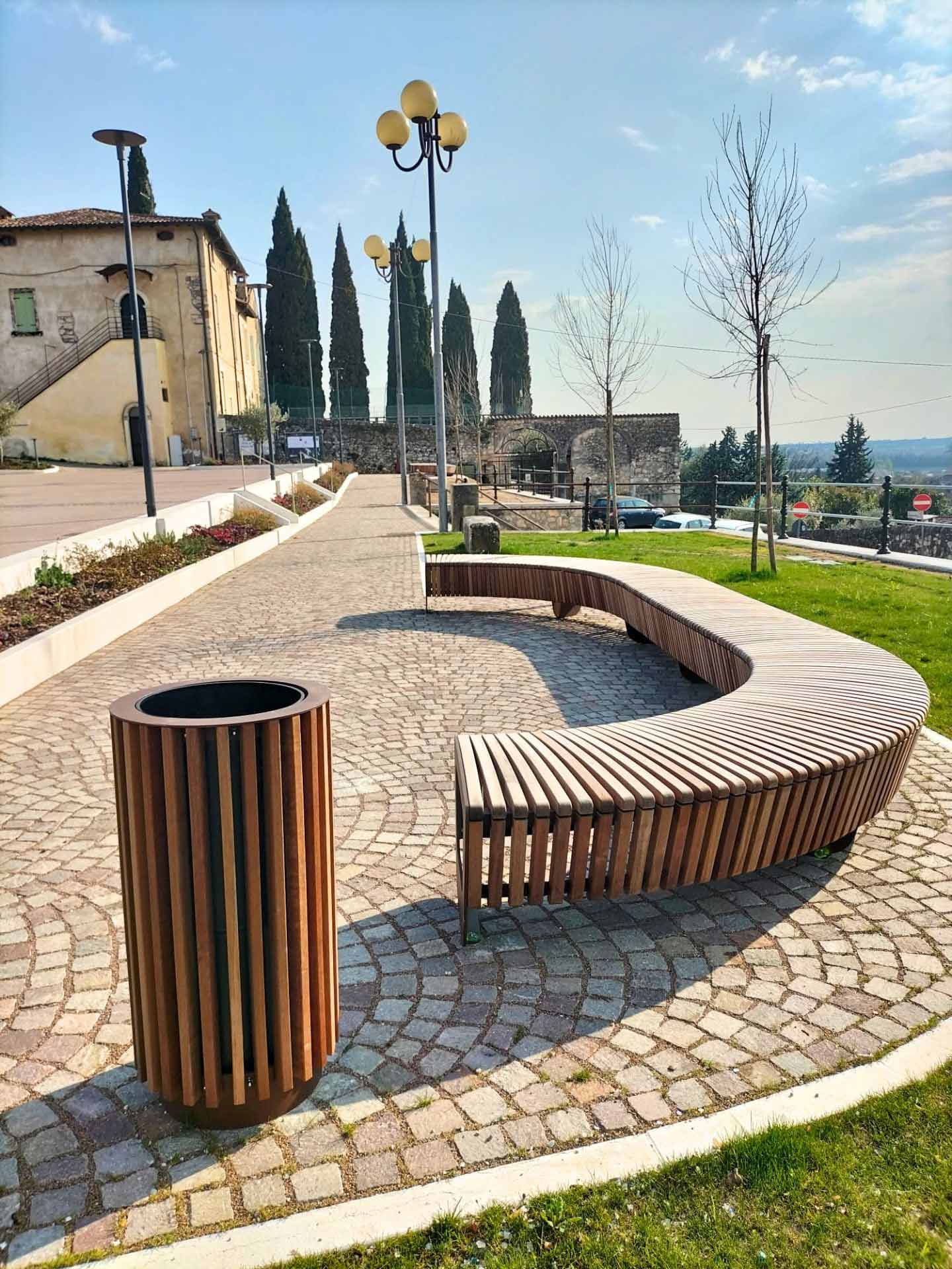 arredo urbano Piazza Arbizzano Verona